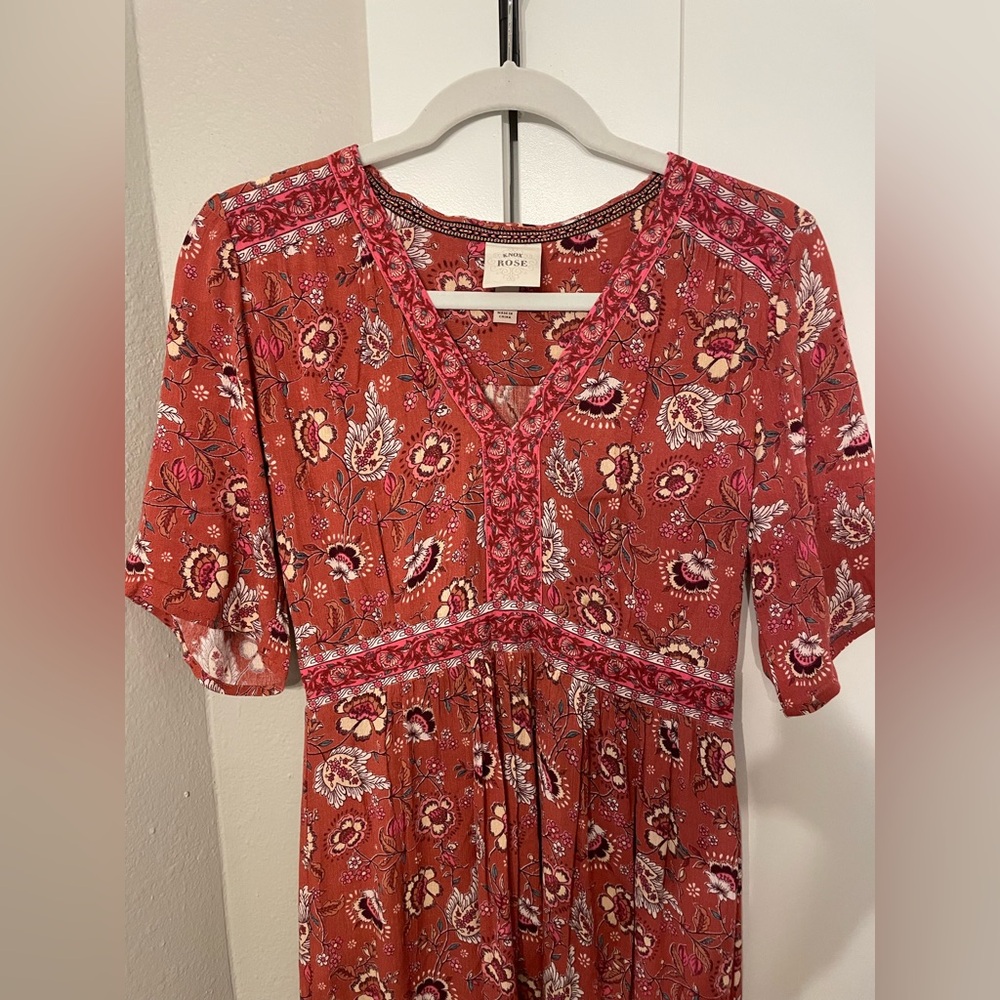 Floral V-Neck Dress in by Knox Rose - XS - Picture 3 of 6